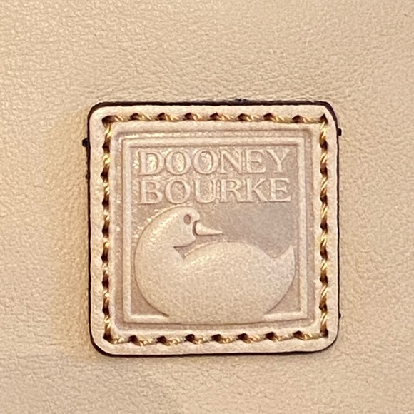 Dooney & Bourke Florentine Leather Huntington Letter Carrier - Picture 10 of 17